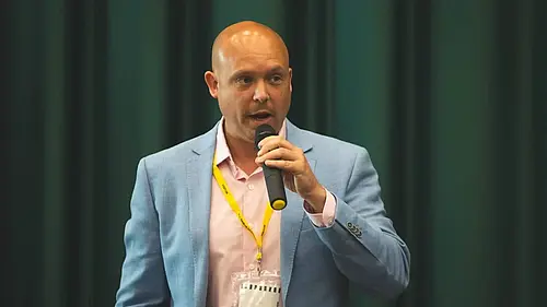 Cameron Thomas being interviewed